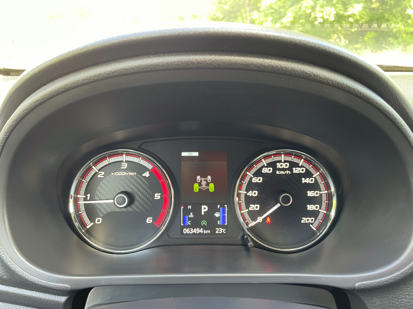 Mitsubishi L200