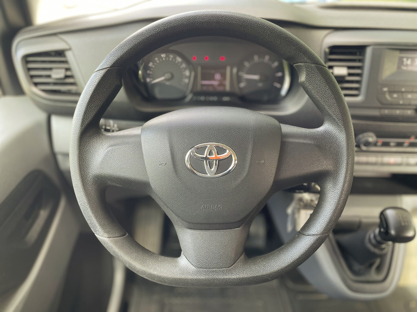 Toyota PROACE