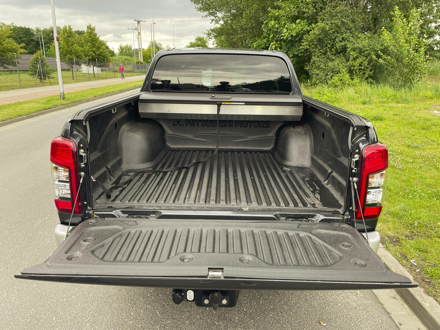 Mitsubishi L200