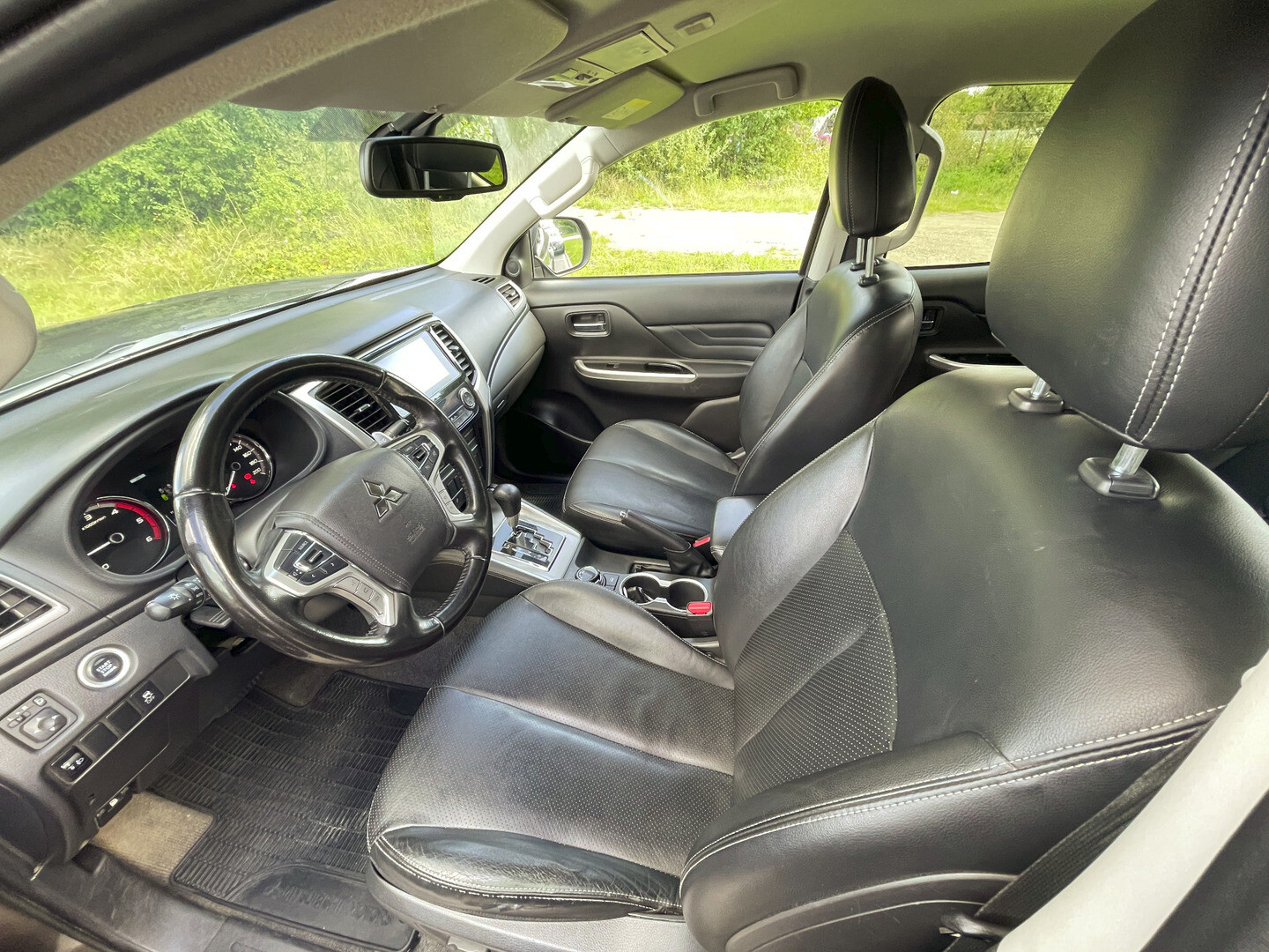 Mitsubishi L200